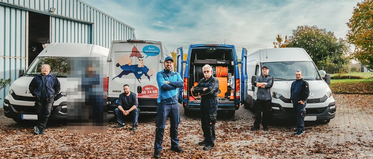 Wir arbeiten mit speziellen Werkzeugen, die geschlossen funktionieren.